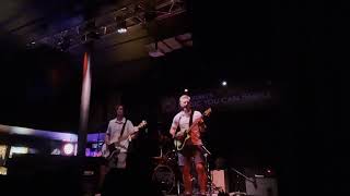 Standard Deviant - Pain (cover) - Live @ John Henry's