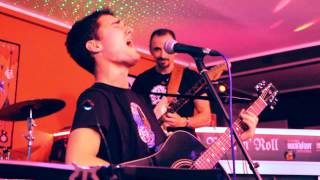 Fijo Discontinuo. Miedo. M Clan. Rock Out