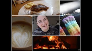 online lunch date, banana bread, coffee + chats | VLOG
