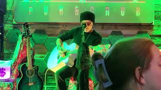 Aaron Leigh Band On The Run