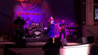 Mandalyn & the Hunters at the Hard Rock Casino in Gary IN.5-9-2025