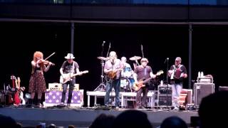 Steve Earle & The Dukes: "Mississippi, It's Time" (Nashville, 9/19/2015) (DSCF8132)