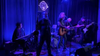 KELLY'S OLYMPIAN 9/28/24 - Turn the Page/Night Moves/Shame on the Moon