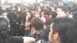 Genocide en el metro San Lararo