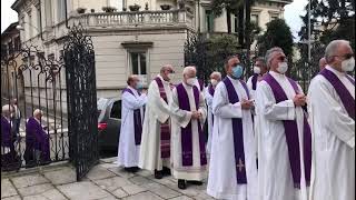Il funerale di don Luigi Brambillasca