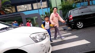 Buscando na escolinha