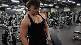 BACK/BICEPS | MY DORITO BACK ROUTINE