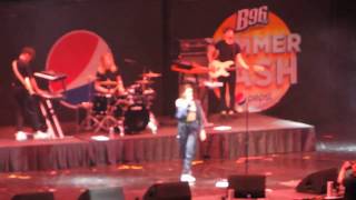 Dua Lipa - Scared to be Lonely Live @ B96 Summer Bash 2017
