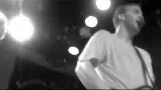 6.The Gloria Record - The Immovable Motorist (Live NYC'02)