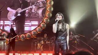 Clara Luciani - Respire encore (Lyon 22/03/2025)