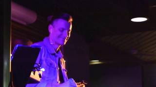 Charlies *Are you lonesome tonight*