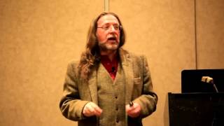 Keynote Donald Farmer, VP of Innovation and Design of Qlik presents "Breaking Bad for Analytics"