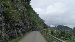 Đường đi cột cờ Lũng Cú