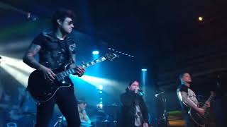 Escape the Fate - Empire (Live)