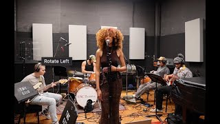 Frizzy | Yellow Dandelion Live Performance