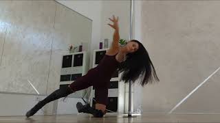 Masha Lu - Exotic pole dance