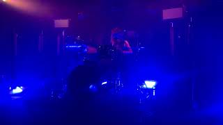 Eleni Nota (ANKOR) - Solo drums - O'Sullivans @ BACKSTAGE - 10 novembre 2023 - HD 1080p