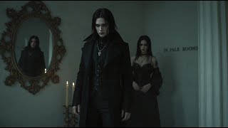 In Pale Rooms – Where Love Becomes a Memory