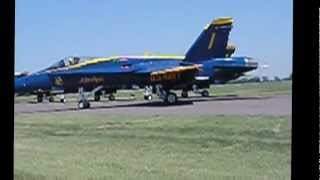 Blue Angels Roll Out at Mankato, Mn.  Front row video!