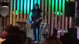 Adolfo FH-While my guitar gently weeps.