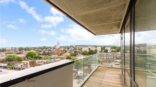 Jon Shows You Around a Stunning 2-Bedroom Flat with Wrap Around Balconies in Woolwich Arsenal