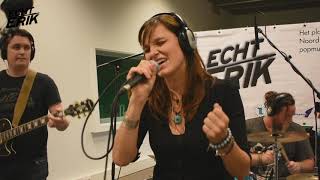 Kill Your Darlings - Horizon (live @ Echt Erik #radiosessions)