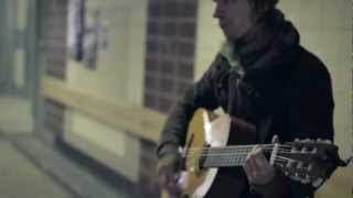 Henry Vistbacka - Shed Skin (street live)