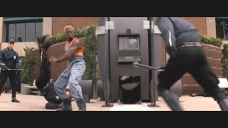 Wesley Snipes wrecks the Future Police | Demolition Man (1993)