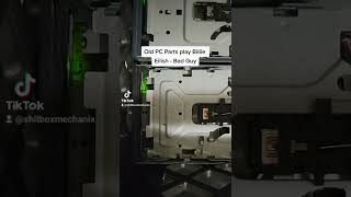 Old PC Parts play Billie Eilish - Bad Guy