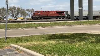 CP 8822 leads a grain train