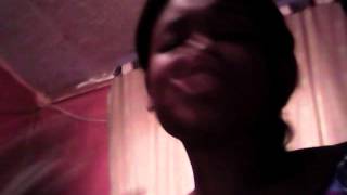 No never alone sung by Psalmist Octavia King