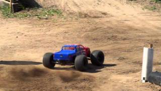 No Limit RC World Finals 2011 - Tracey Harlows Brushed Electric Semi Final Round Run Slow Mo