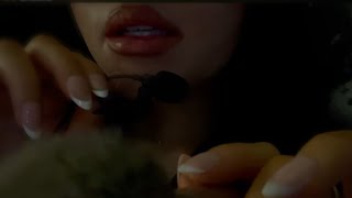 ASMR| FACE BRUSHING & INAUDIBLE WHISPERS  (UP CLOSE W/MIC