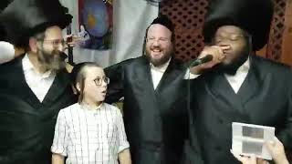 Nissim Black - "Hashem Melech"