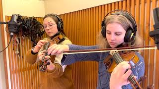 Together we are stroganoff (Trio Töykeät); Miriam Atkins & Aino Kärnä, violin #triotoykeat