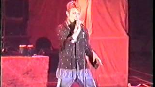 David Bowie - Fame (Live in Zaragoza, Spain 1997) 8/22