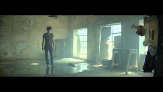 'Endorcismo'  de AlmapBBDO para Kiss FM