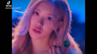 That's really sad but gives a strong aesthetic vibe #blackpink #killthislove #rosé