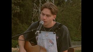 TITUS BANK - Waves Break (Acoustic Live)