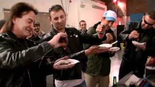 Chili Challenge, The Shamones, Steve Collins - HotDiggidyDogTv - Episode 5 (1/2)