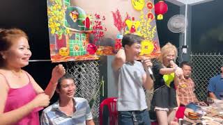 Năm mới 2023 đi Hát mà Bà Sương phá Thịnh Kent quá AE Bida ơi!!! Happy new year nha