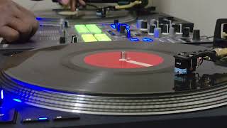 DJ BUGOUT blendz Groove Theory Tell me w/ The Imfamous Mobb Deep Shook Ones PT. II