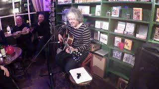 Matt Deighton - Live in Robin Hood's Bay, UK - January 26th 2018 (HQ Audio)