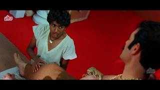 अबे पैर ठीक से दबा नौकर - Hindustani yodha movie - Nagarjuna