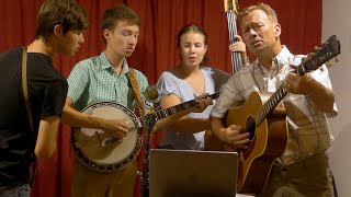 Live Music with the Amundson Family