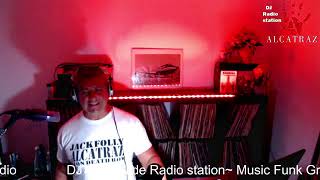 DJ Radio station LIVE Funk & Soul 1970-1983
