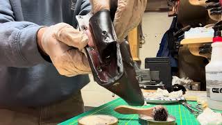 Vintage Craftsman leather tool pouch restoration part 1.