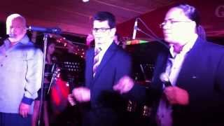 El Flamboyan - Canta Manny Fuentes en Costa Rica Diciembre 2013