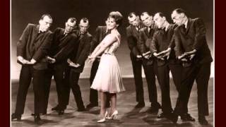 Teresa Brewer sings Put On A Happy Face for Ed Sullivan 1962