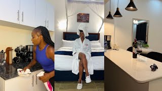 VLOGMAS DAY 3:FEW DAYS IN THE LIFE||CLEANING+TRAVELING+BDAY VACATION||Violet shumila